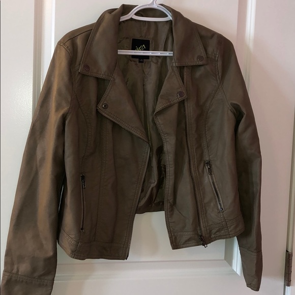 🌿Light brown jacket - Picture 3 of 3